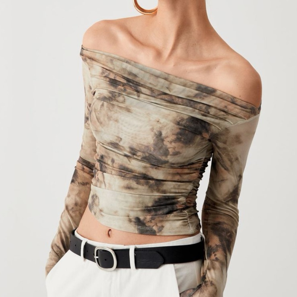 Terracotta mesh off shoulder